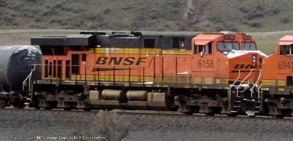 BNSF 6158